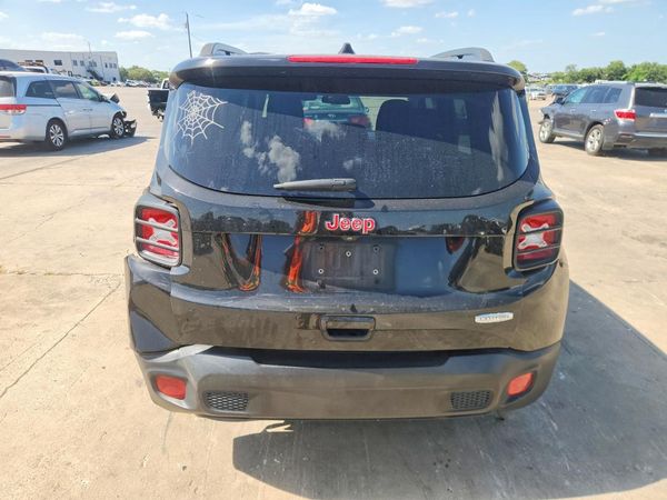2018 JEEP RENEGADE LATITUDE 4X2