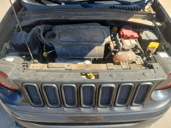 2018 JEEP RENEGADE LATITUDE 4X2