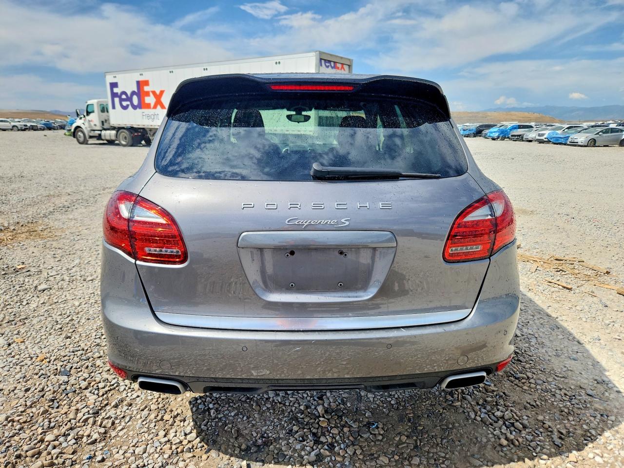 2011 PORSCHE CAYENNE