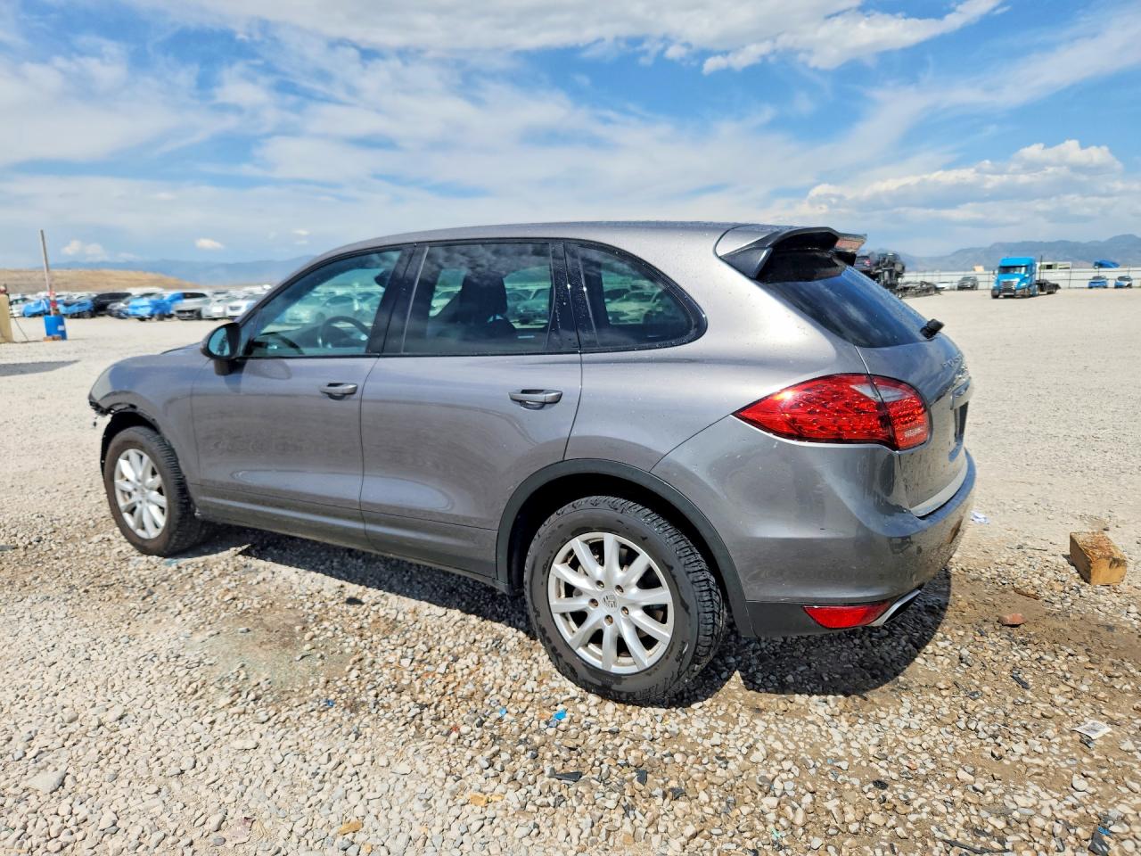 2011 PORSCHE CAYENNE
