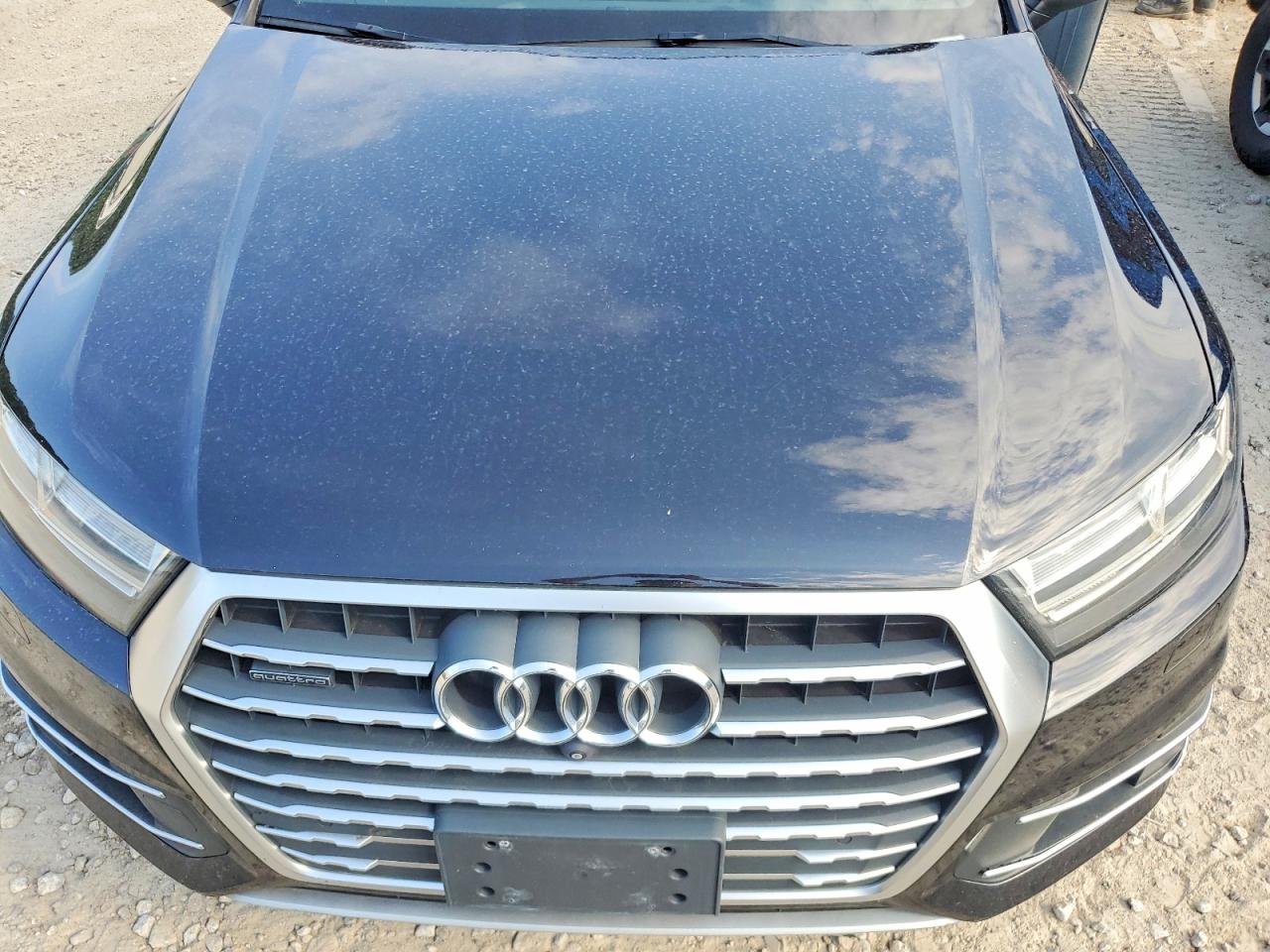 2018 AUDI Q7 quattro Premium Plus