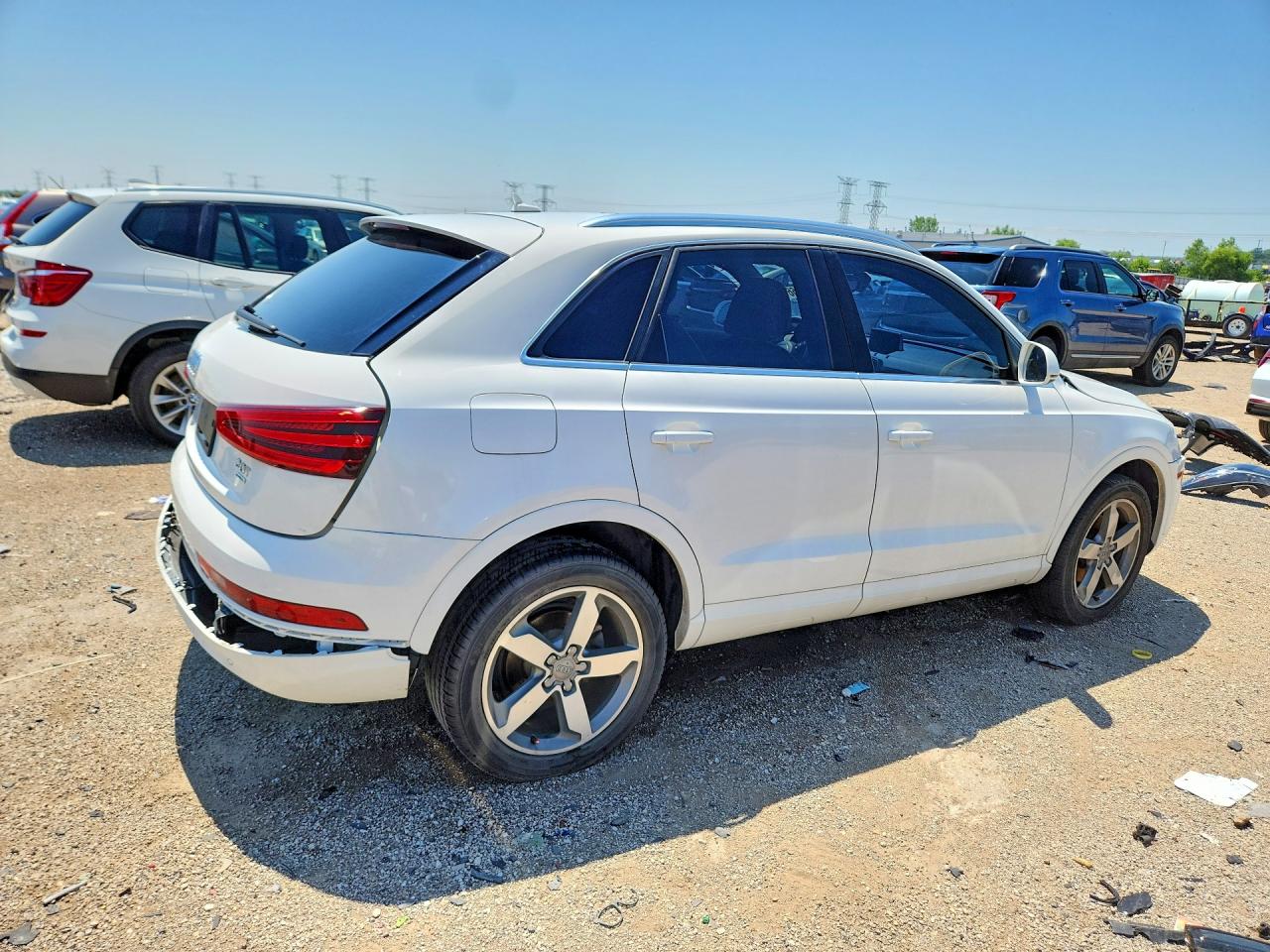 2015 AUDI Q3 quattro Premium Plus