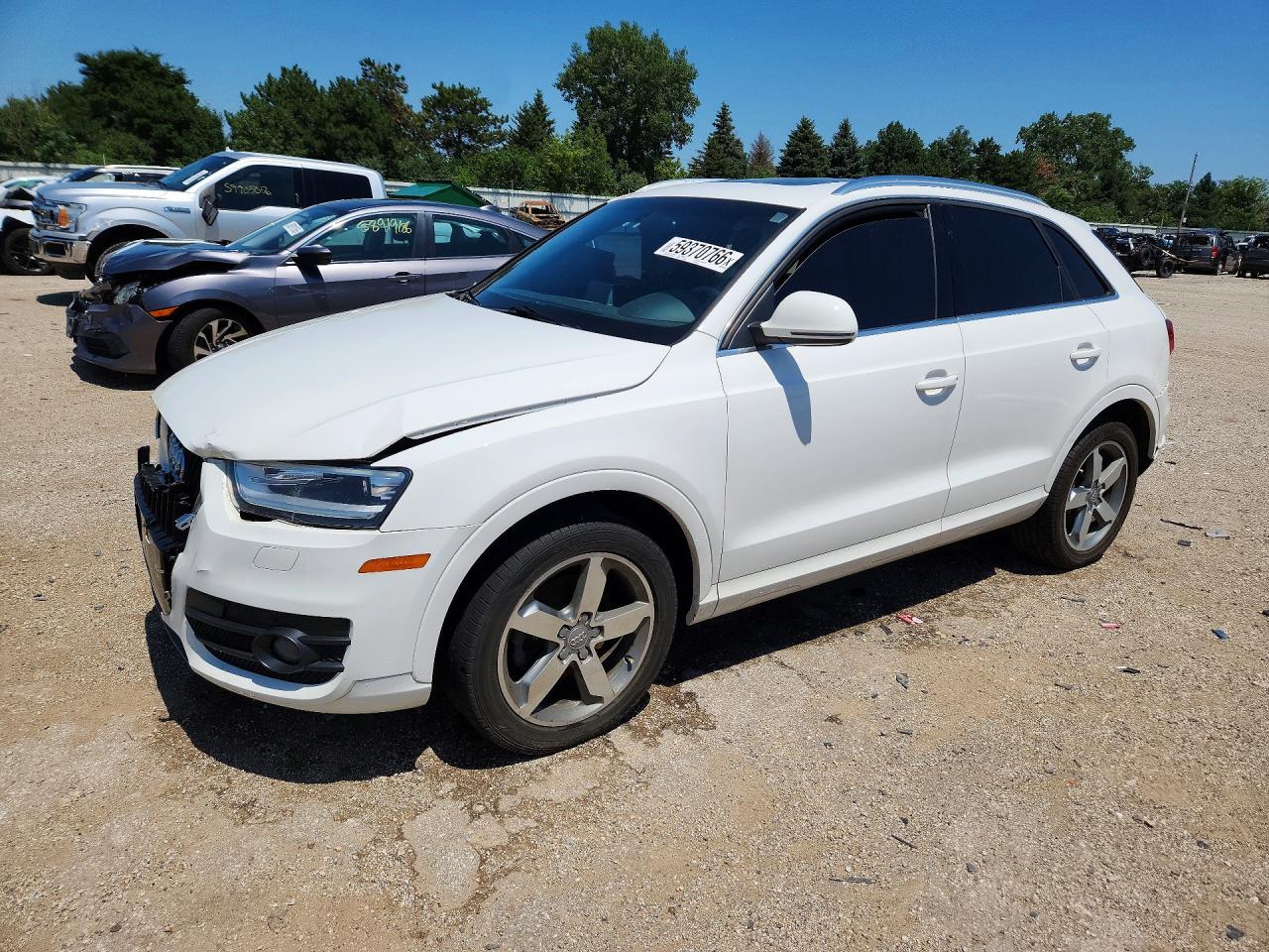 2015 AUDI Q3 quattro Premium Plus