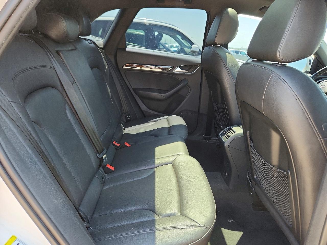 2015 AUDI Q3 quattro Premium Plus