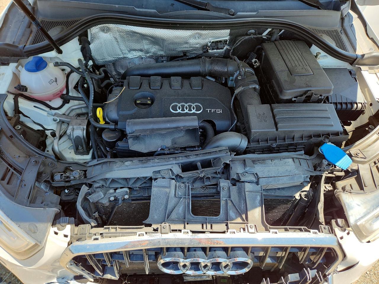 2015 AUDI Q3 quattro Premium Plus