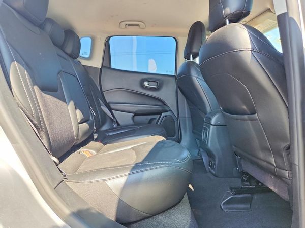 2019 JEEP COMPASS LATITUDE 4X2