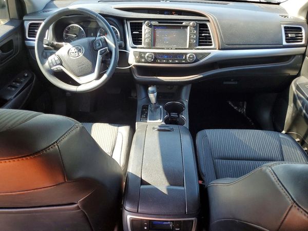 2016 TOYOTA HIGHLANDER Base/Hybrid