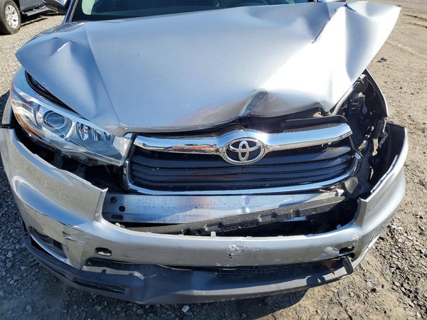 2016 TOYOTA HIGHLANDER Base/Hybrid
