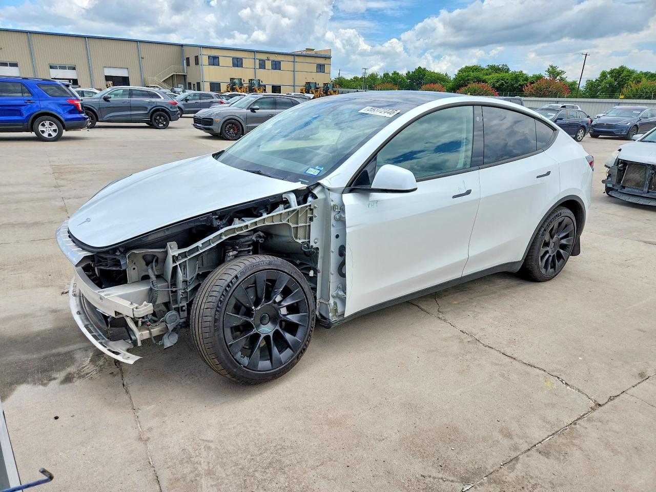 2023 TESLA MODEL Y