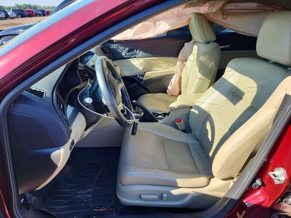 2016 ACURA ILX Premium/Tech