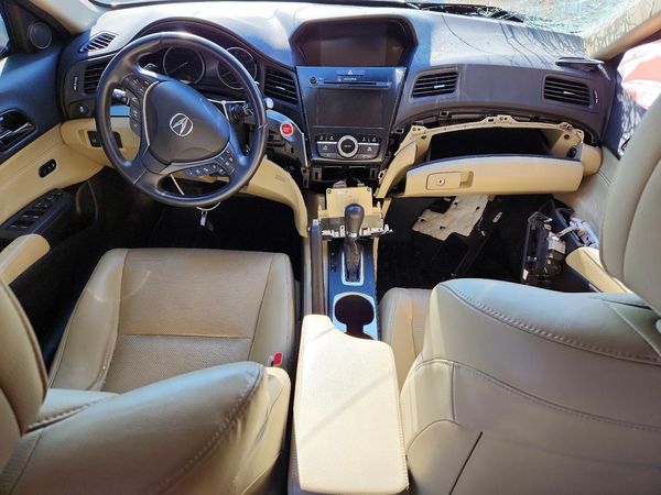 2016 ACURA ILX Premium/Tech