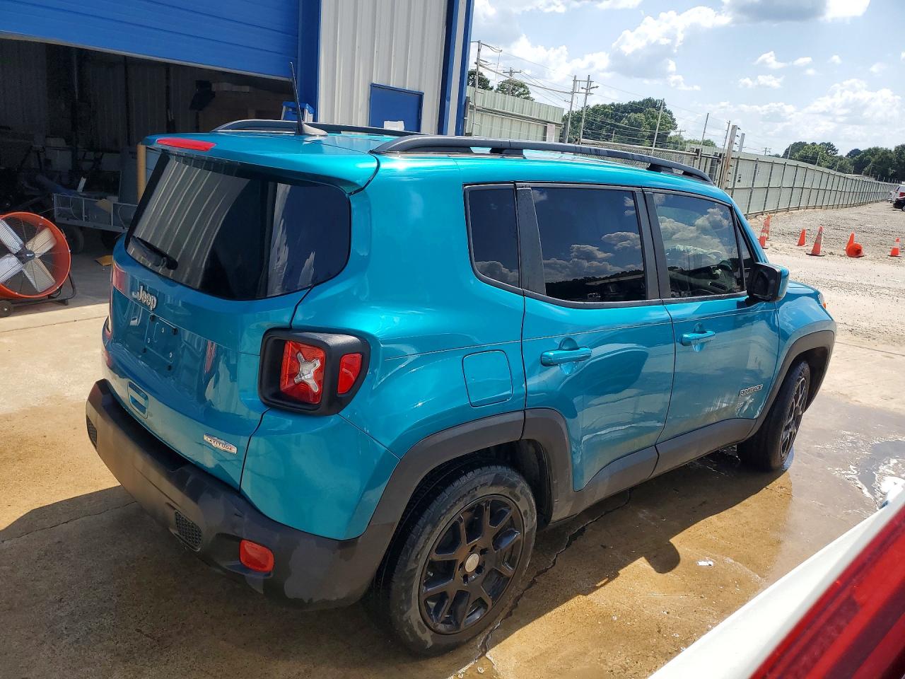 2021 JEEP RENEGADE LATITUDE 4X2