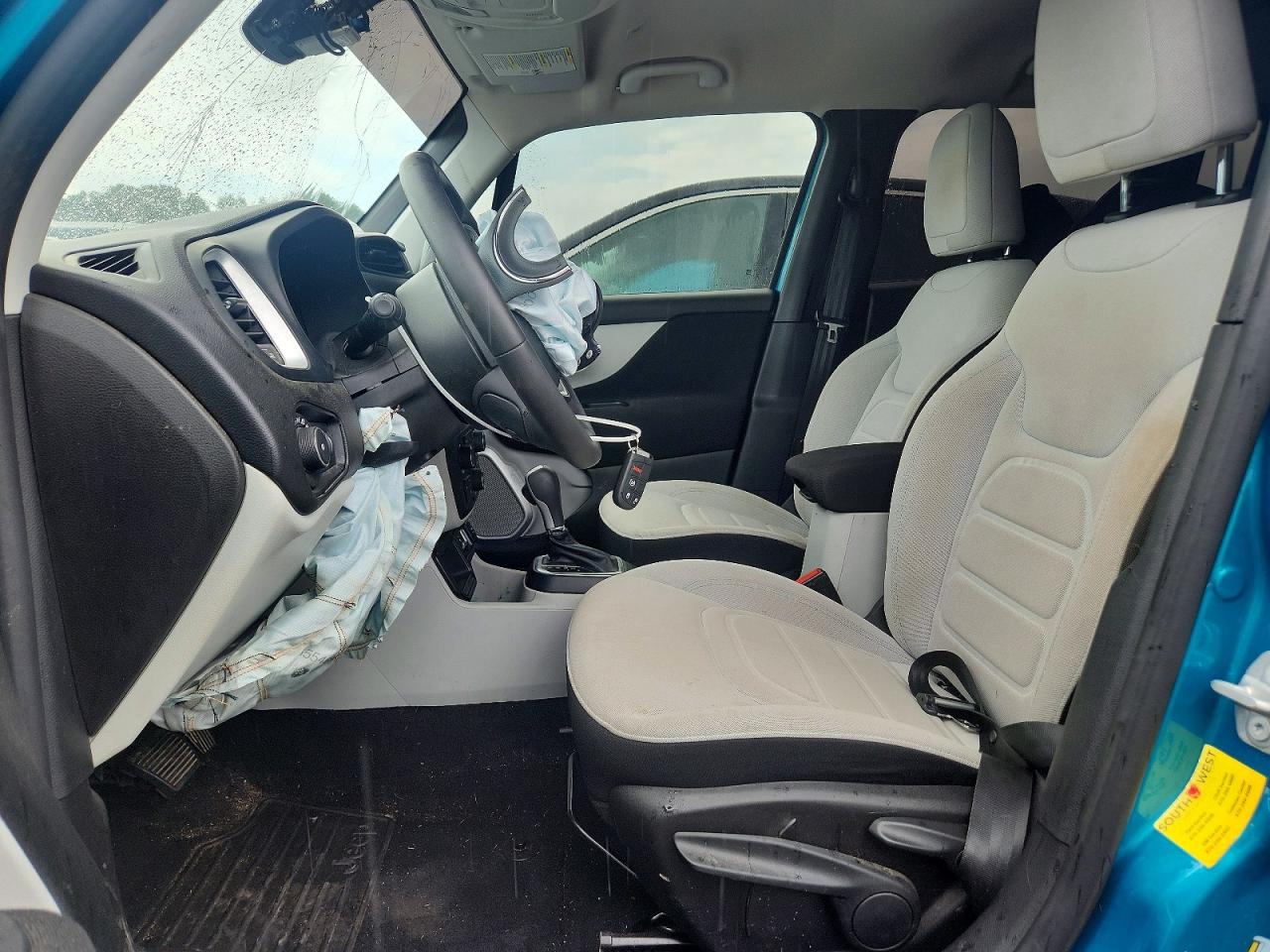 2021 JEEP RENEGADE LATITUDE 4X2