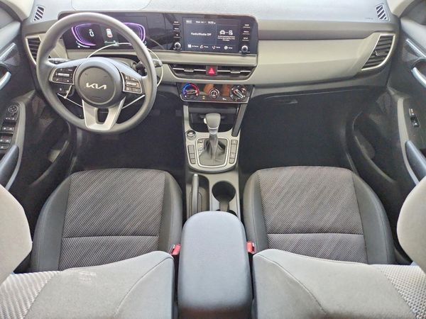 2026 KIA SELTOS LX