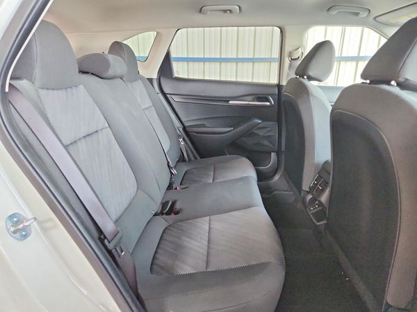2026 KIA SELTOS LX