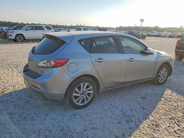 2013 MAZDA 3 Touring/GS