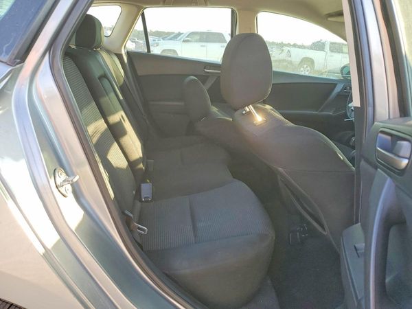 2013 MAZDA 3 Touring/GS