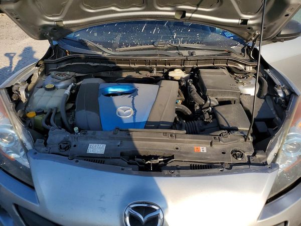 2013 MAZDA 3 Touring/GS