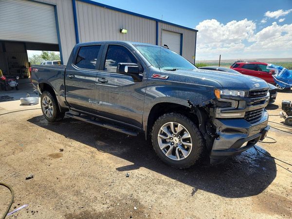 2019 CHEVROLET SILVERADO RST