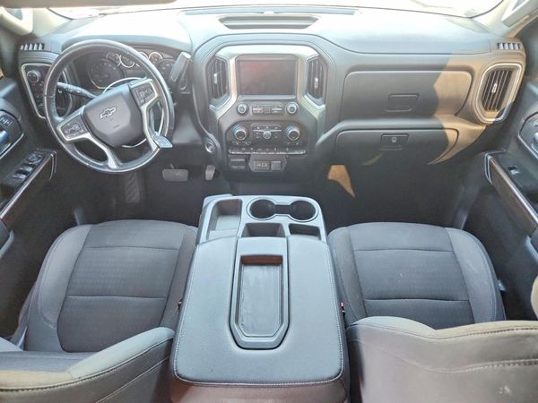2019 CHEVROLET SILVERADO RST