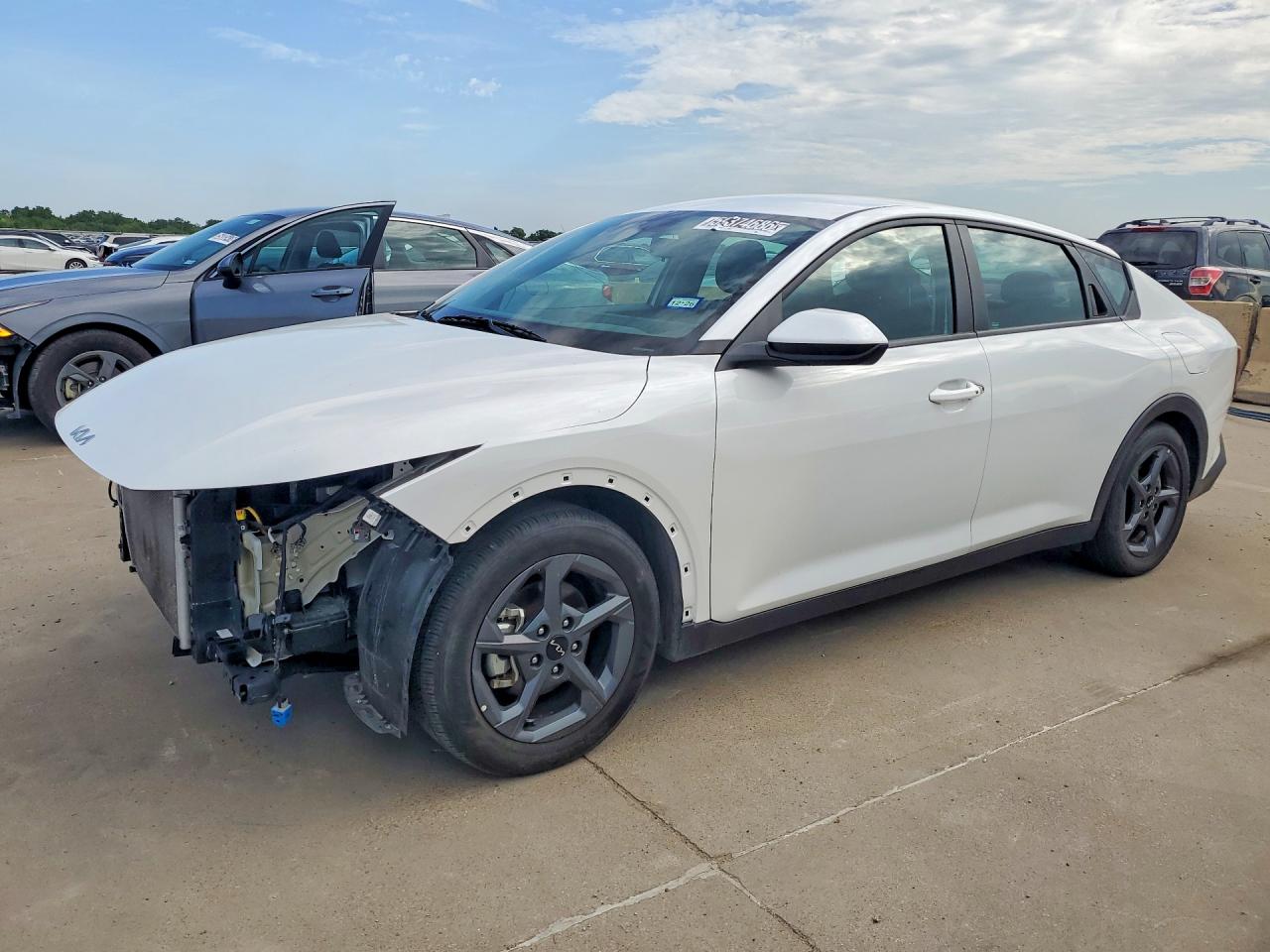 2025 KIA K4 LX, LXS
