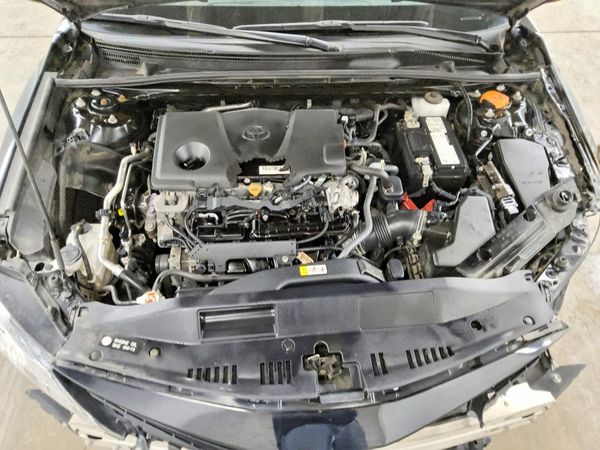 2023 TOYOTA CAMRY XLE — Engine bay