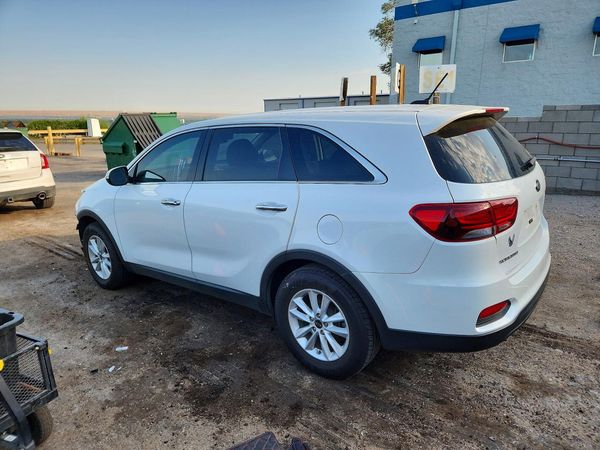 2020 KIA SORENTO L, LX, S