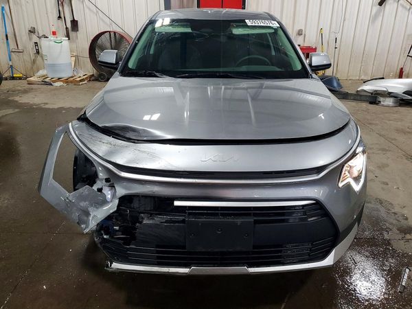 2024 KIA NIRO LX