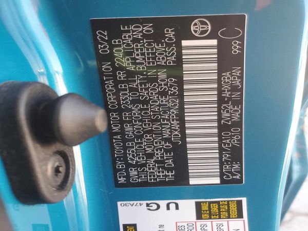 2022 TOYOTA PRIUS