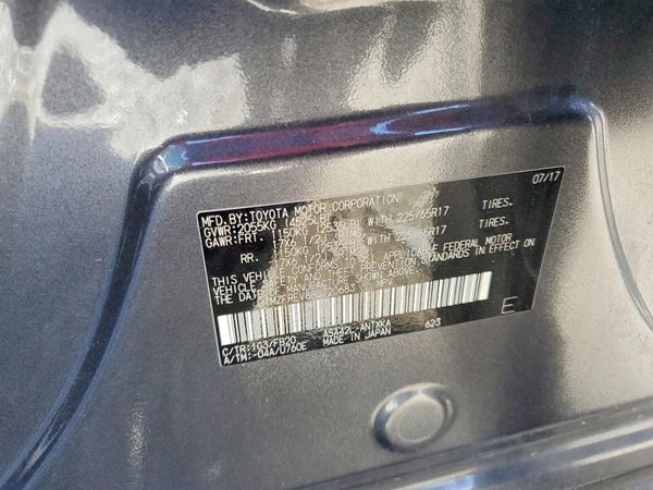 2017 TOYOTA RAV4 LE