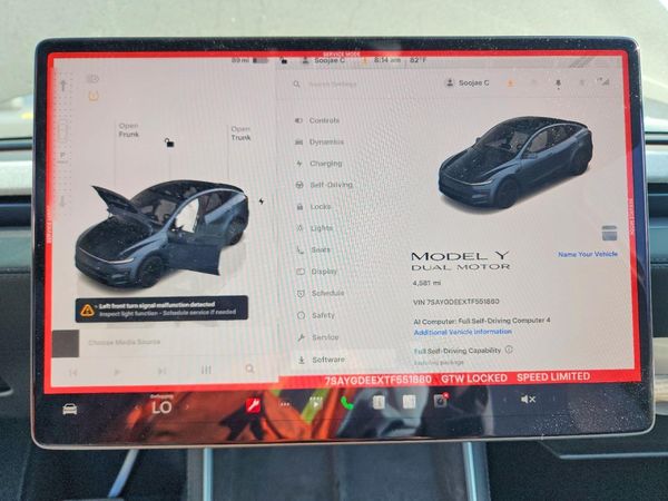 2026 TESLA MODEL Y