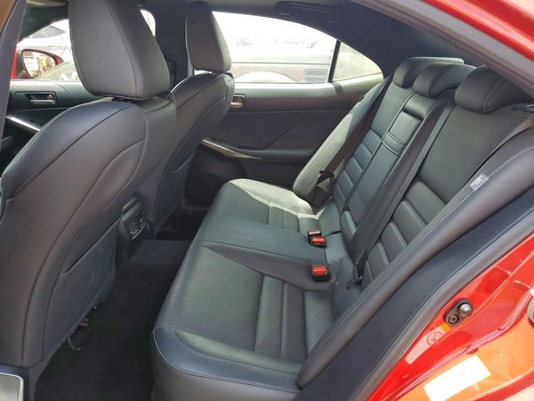 2019 LEXUS IS 350