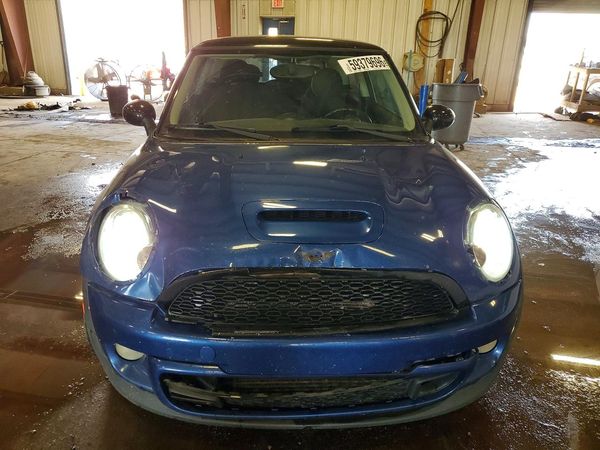 2012 MINI COOPER