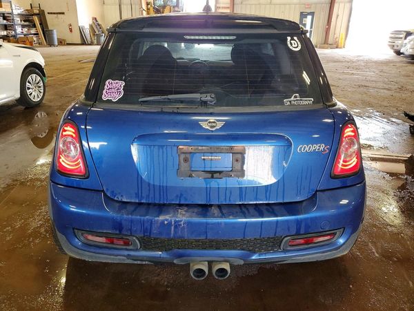 2012 MINI COOPER