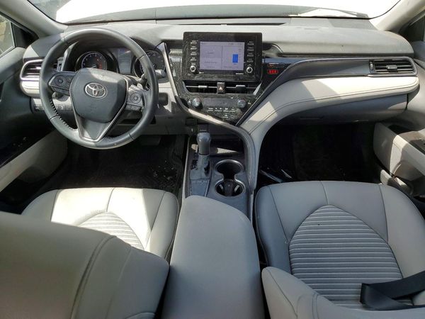 2022 TOYOTA CAMRY