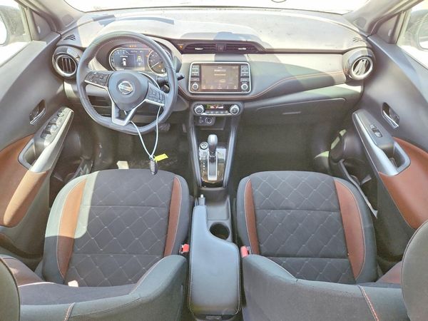 2020 NISSAN KICKS