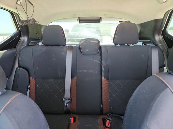 2020 NISSAN KICKS