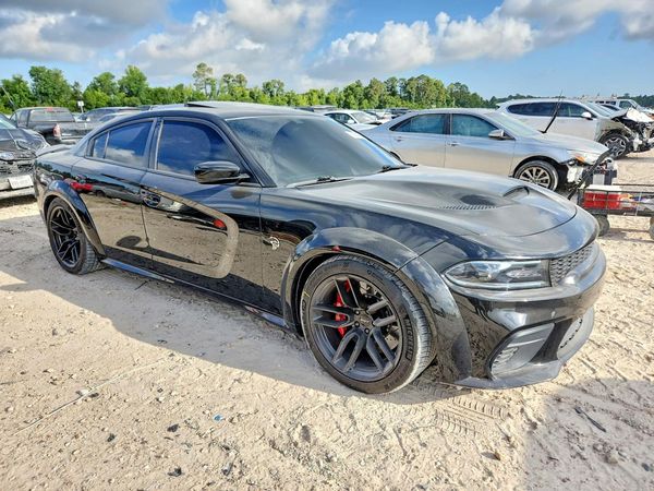 2016 DODGE CHARGER SRT Hellcat