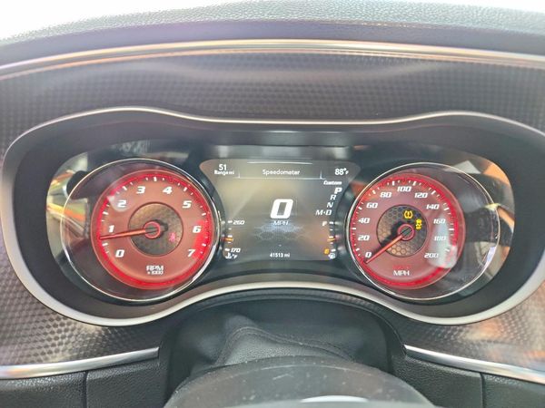 2016 DODGE CHARGER SRT Hellcat