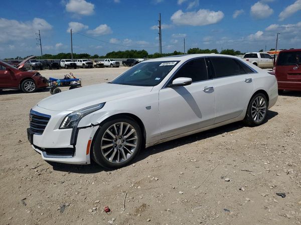 2017 CADILLAC CT6 Luxury