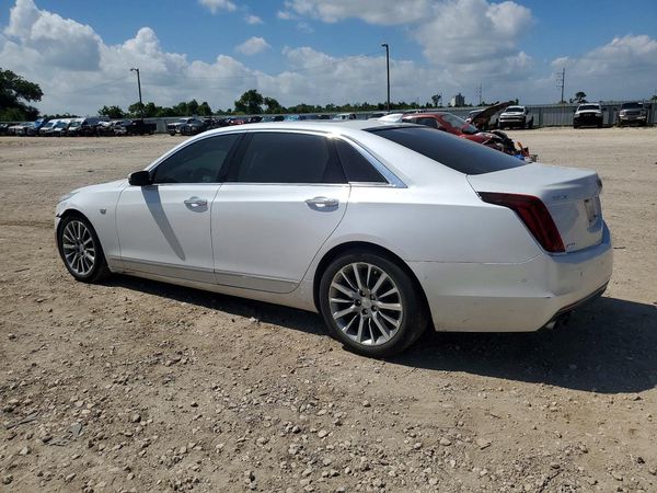 2017 CADILLAC CT6 Luxury