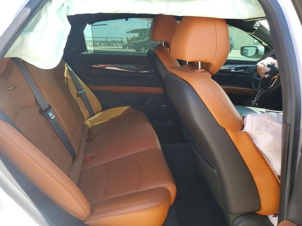 2017 CADILLAC CT6 Luxury