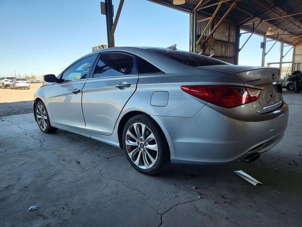 2013 HYUNDAI SONATA