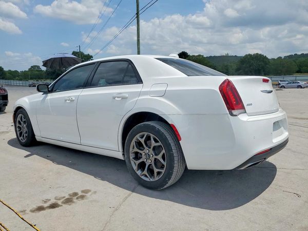 2015 CHRYSLER 300