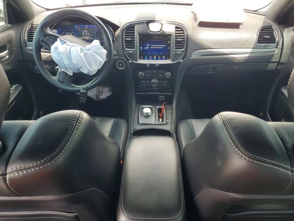 2015 CHRYSLER 300