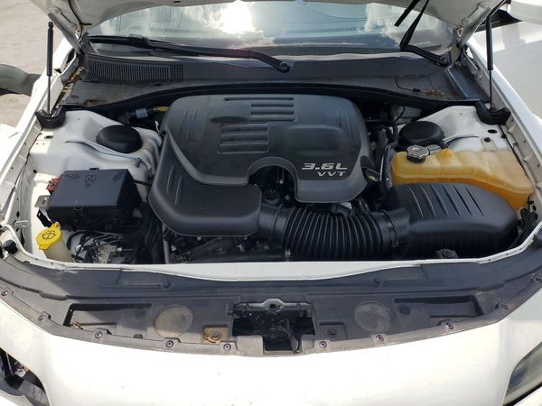 2015 CHRYSLER 300