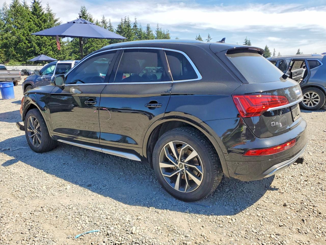 2021 AUDI Q5 quattro Premium Plus