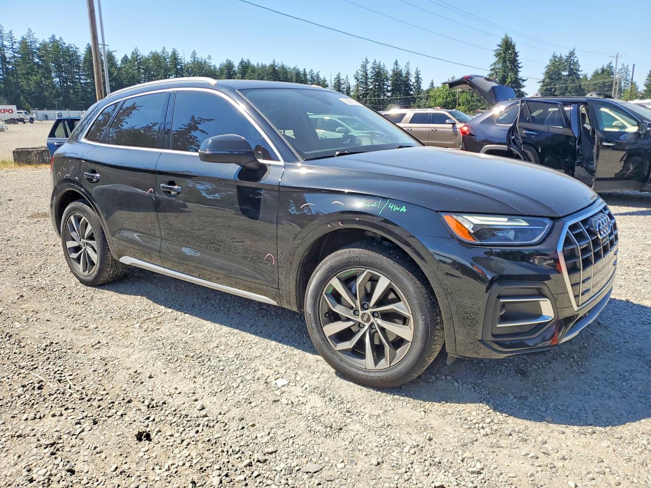 2021 AUDI Q5 quattro Premium Plus
