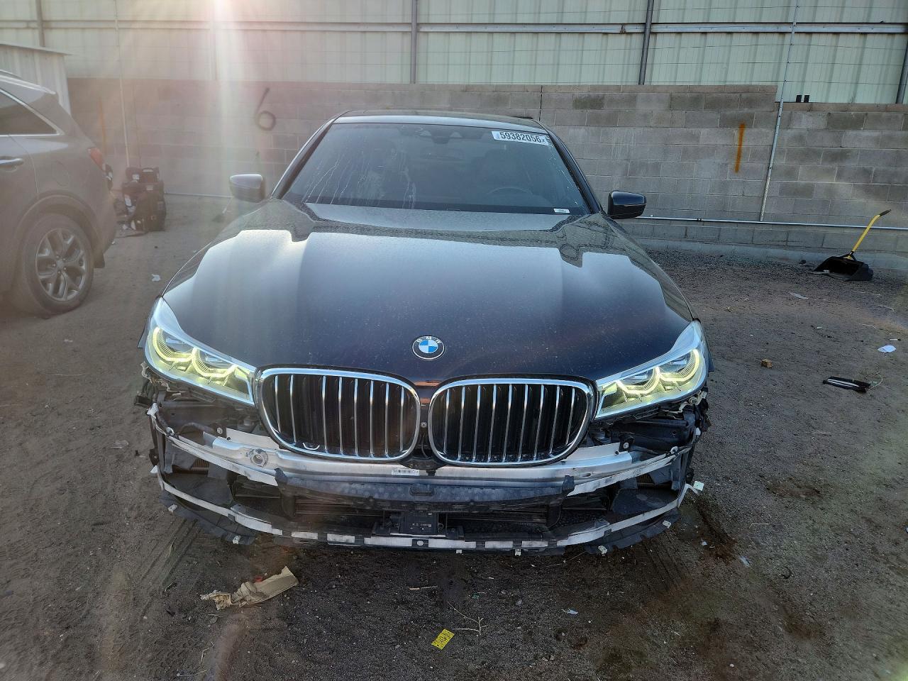 2016 BMW 750 xDrive