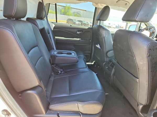 2022 HONDA PILOT SE
